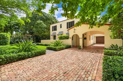 1140 Asturia Ave 1