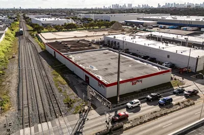 7401 NW 32nd Ave 1