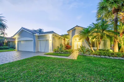 11259 Edgewater Circle 1