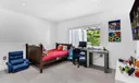 452 Hampton Ln Photo