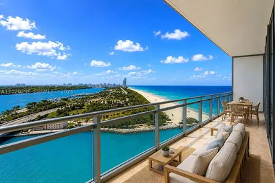 10295 Collins Ave #1606 1