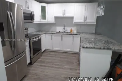 1600 S Ocean Dr #18D 1