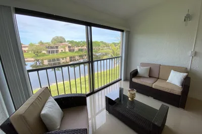 9285 Vista Del Lago #36f 1
