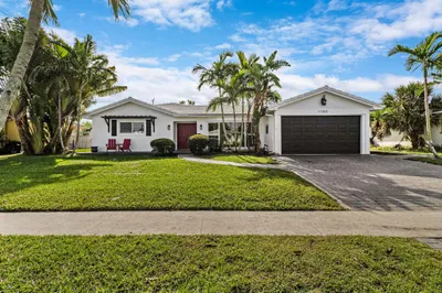 1100 SW 13th Place 1