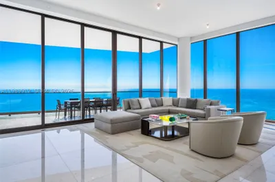 17901 Collins Ave #4507 1