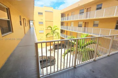 2441 SW 31st Ave #207 1