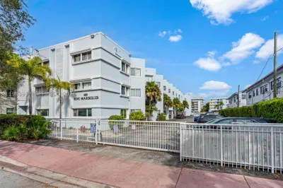 1185 Marseille Dr #202 1