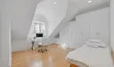 218 Seabreeze Avenue Photo