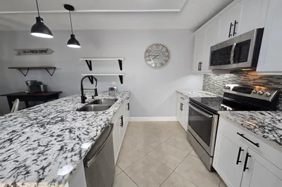3717 SW Sunset Trace Circle 1