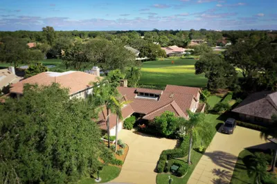 4 Glencairn Court 1