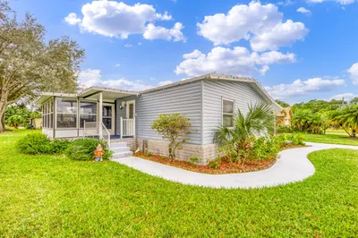 2834 SW Pontiac Place 1