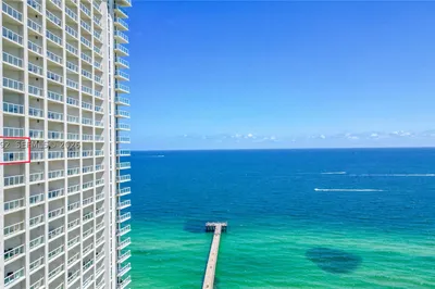 16699 Collins Ave #2709 1