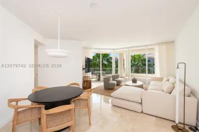 705 Crandon Blvd #506 1
