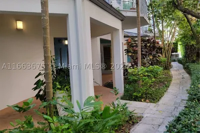 7728 Collins Ave #4 1