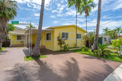 1021 NW 23rd Ave #1021 1
