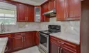 611 SW 8th St Photo