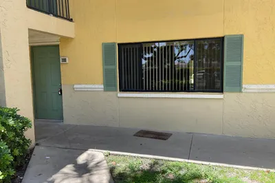 310 Meadows Circle 1