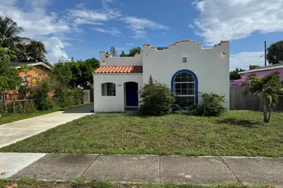 639 38th Street 1