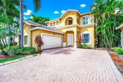 5899 NW 120th Terrace 1
