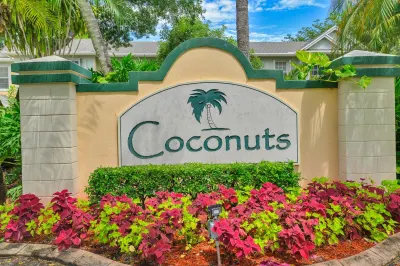 219 Mallory Court 1