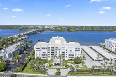 2860 S OCEAN Boulevard #302 1