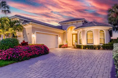 193 Carina Drive 1