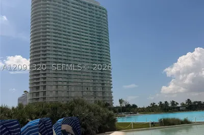 2411 Laguna Circle #1603 1