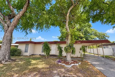 7804 NW 73rd Ter 1