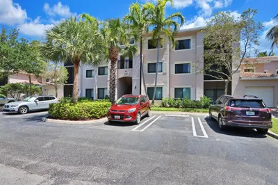 2803 Sarento Place #302 1