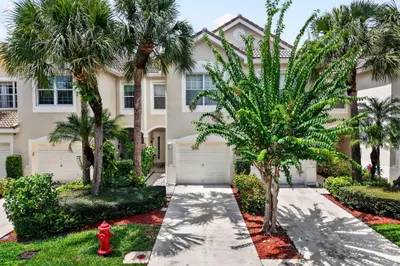 1074 Woodfield Road 1