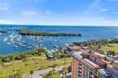 2951 S Bayshore Dr #PH-3 1