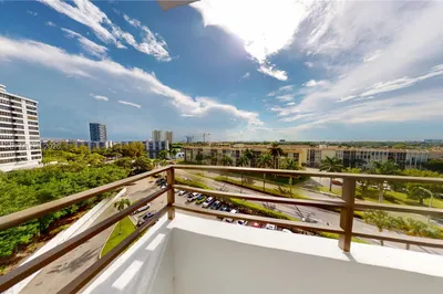 600 Three Islands Blvd #607 1