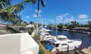1372 Bayview Dr Photo