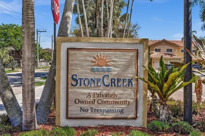 7659 N Stonecreek Cir 1
