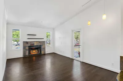 2311 N Congress Avenue #28 1