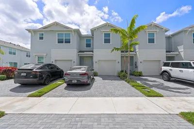 5467 Flannigan Way 1