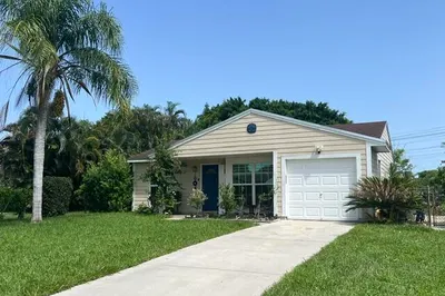 9145 Chrysanthemum Drive 1