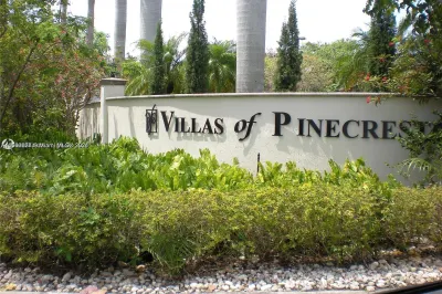 6713 N Kendall Dr #607 1