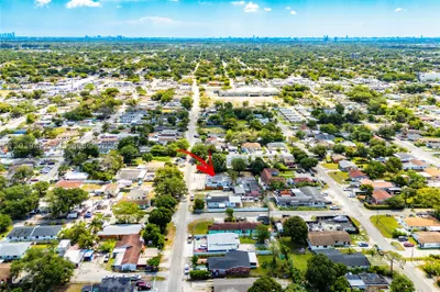 3040 NW 93rd St 1