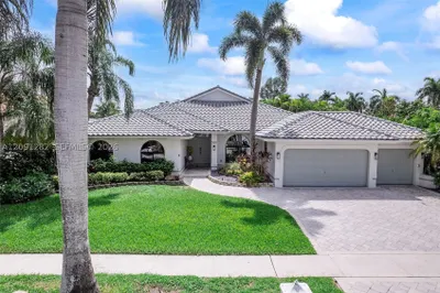550 NW 110th Ave 1