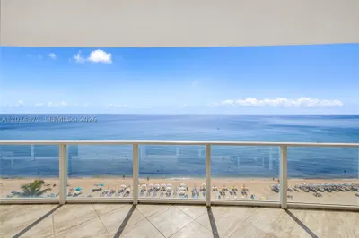 Hollywood Residential 1