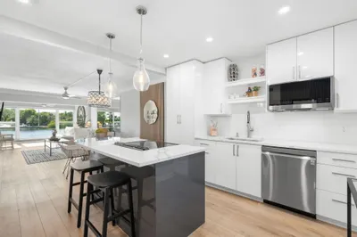 2758 NE 30th Avenue #3B 1