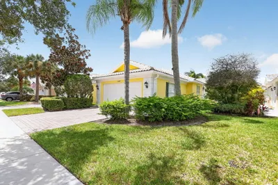 12140 SW Elsinore Drive 1