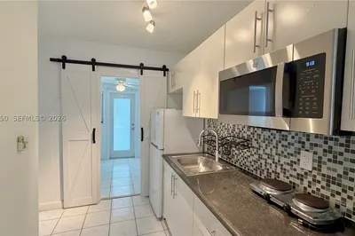 1234 Euclid Ave #4 1