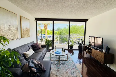 3701 N Country Club Dr #304 1