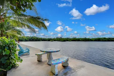 6520 N Ocean Boulevard #3 1