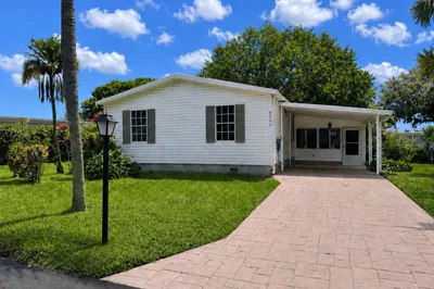 8294 E Club Road 1