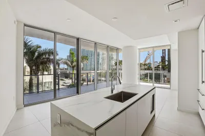 1400 BISCAYNE Boulevard #201 1
