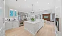 218 Seabreeze Avenue Photo
