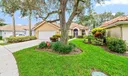 190 E Hampton Way Photo